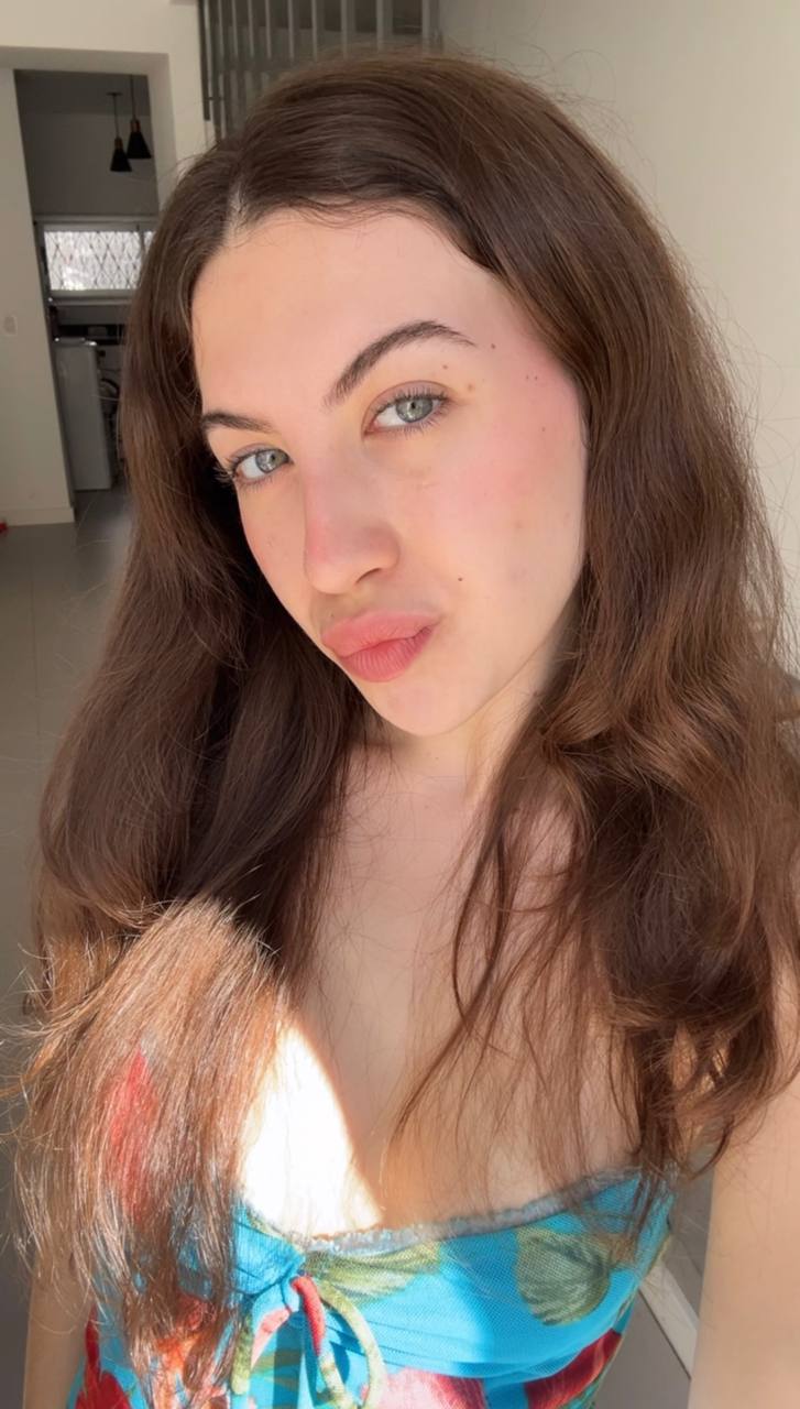 Nude girl Amber in Nanded