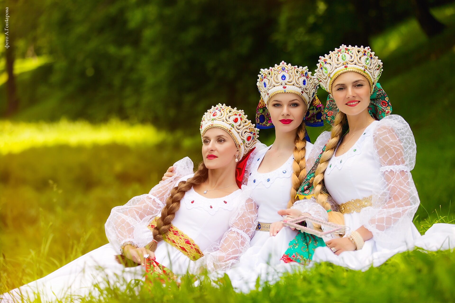 Slavic women in Nanded