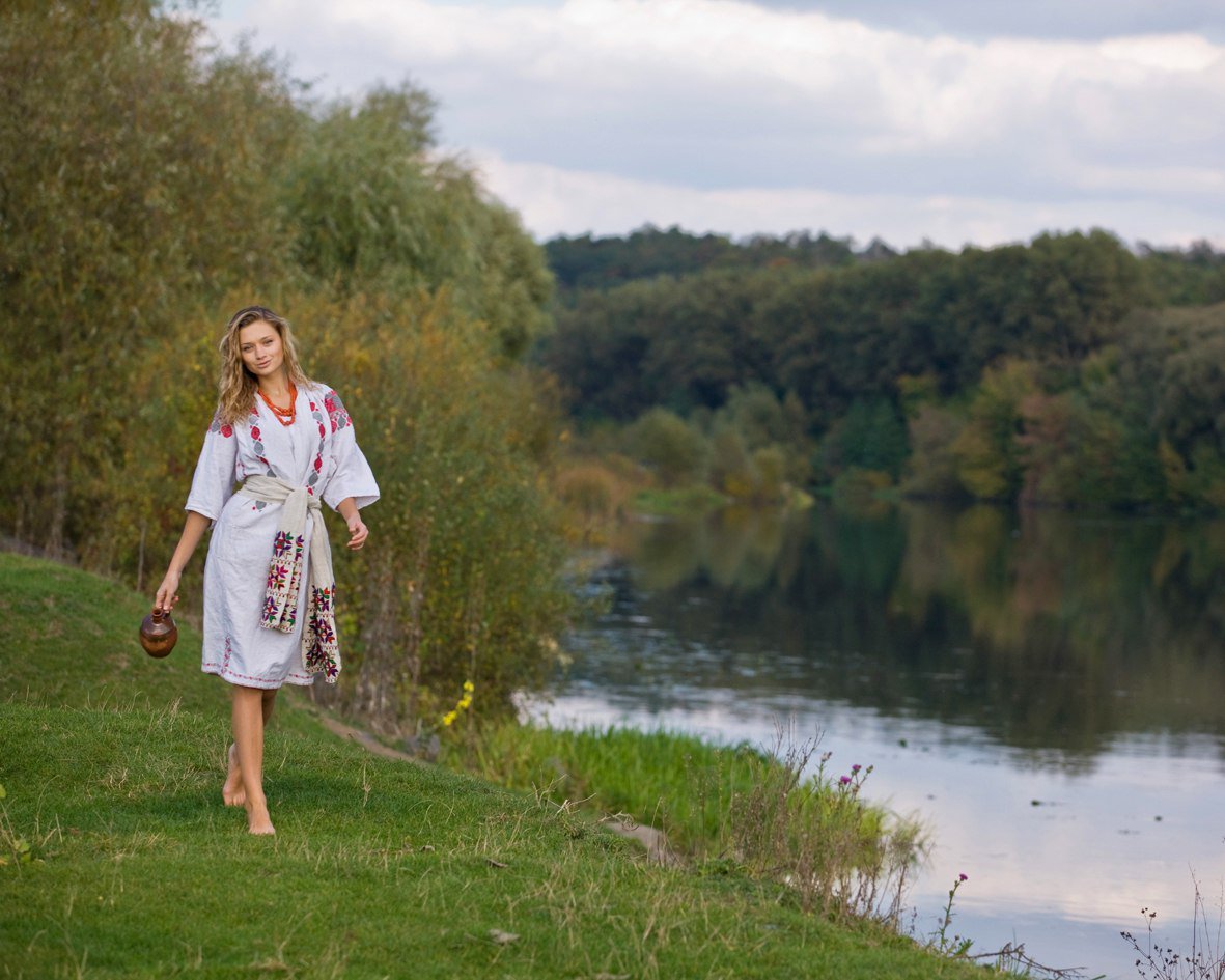 Nude girl Slavic women in Nanded